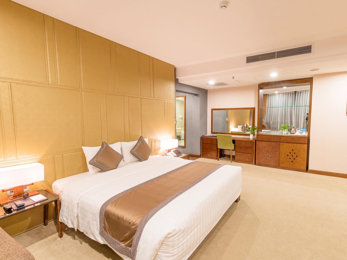 Bien Bac Hotel Mong Cai Exterior foto